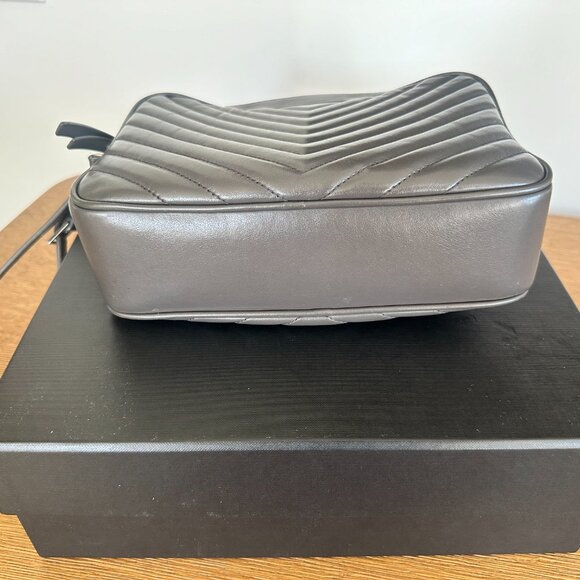 Lou Medium YSL Camera Bag with Pocket in Quilted Leather - Saint Laurent - Picture 3 of 5